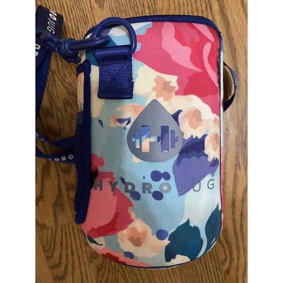 HydroJug Insulating Half Gallon Sleeve Navy Blue Floral Design‎ with Strap - Picture 4 of 5